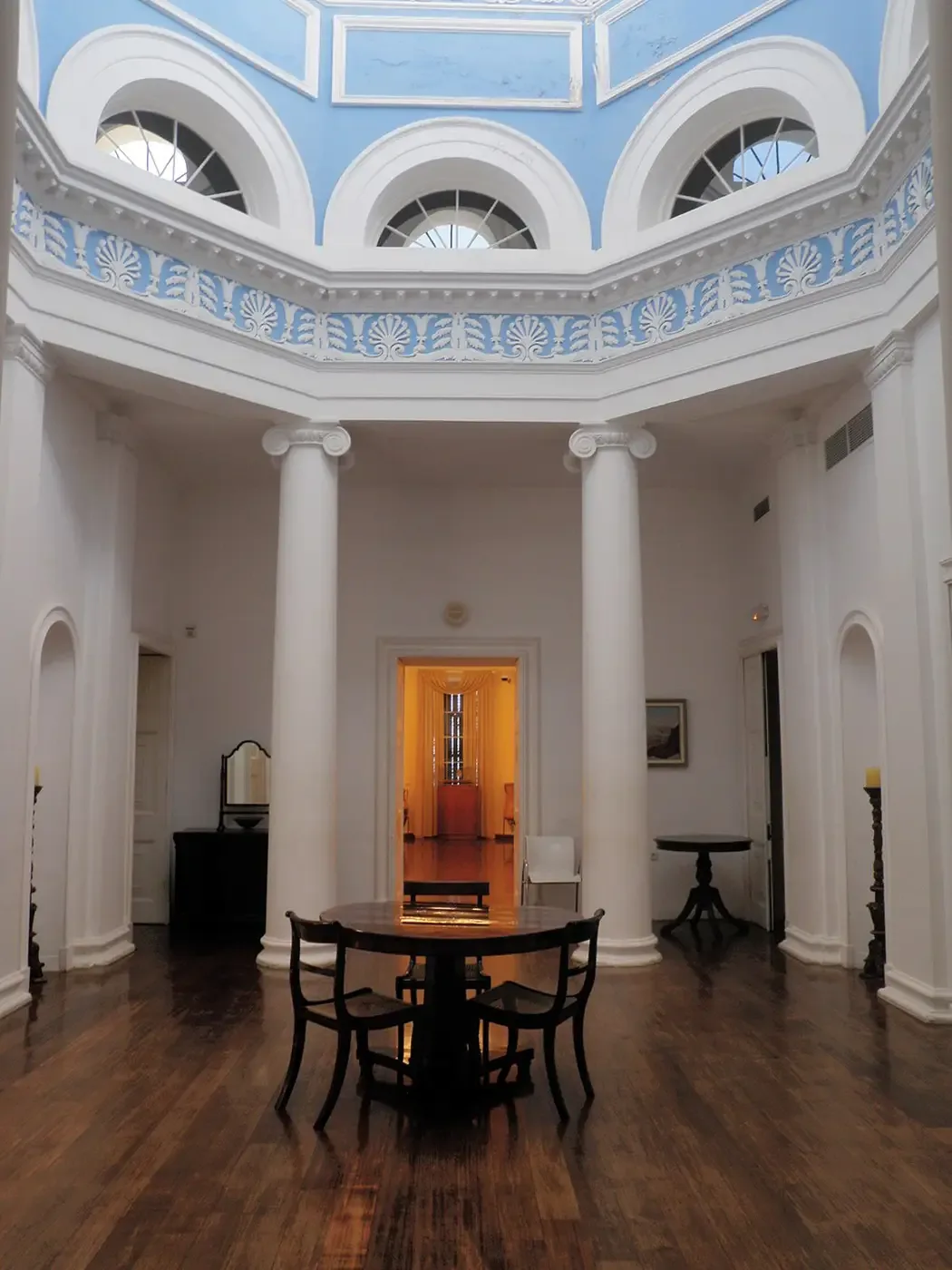 The rotunda inside the Mon Repos palace, now the Palaiopolis museum